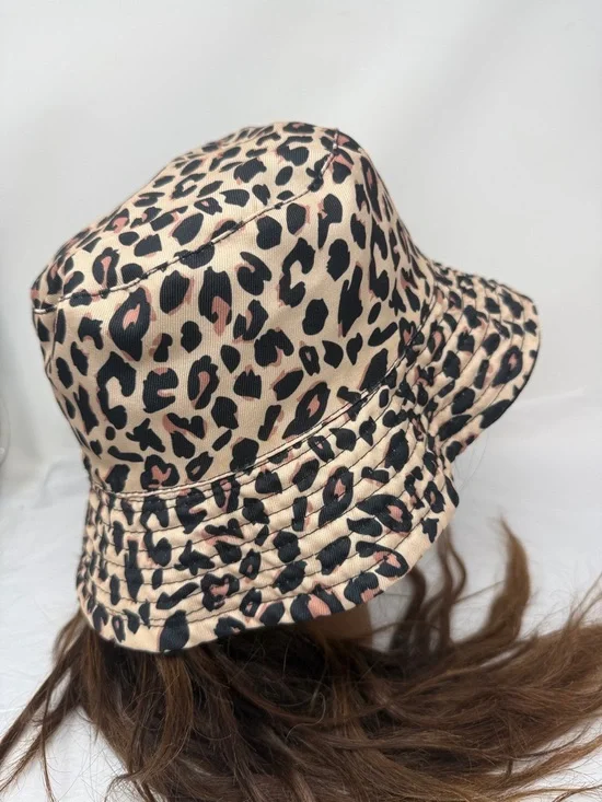 Leopard Print Reversible Bucket Hat Beige Black - Picture 2 of 5